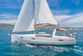 Sailboat Quantum – best yacht rental in Greece | Yacht4Less