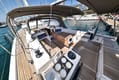 Explore Croatia aboard Sailboat La Familia | Yacht4Less