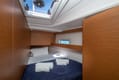 Explore Greece aboard Sailboat Knot | Yacht4Less