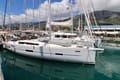 Discover Croatia on Sailboat Divna | Yacht4Less