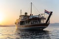 Sailing vacation in Croatia on Luxury Yacht Gallant | Yacht4Less