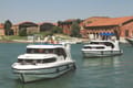 Motorboat 05 available to rent in Italy | Yacht4Less