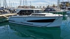 Explore Croatia aboard Motorboat Summer Kiss | Yacht4Less