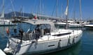 Explore Greece aboard Sailboat Traveller | Yacht4Less