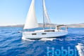 Explore Greece aboard Sailboat Hobbit | Yacht4Less