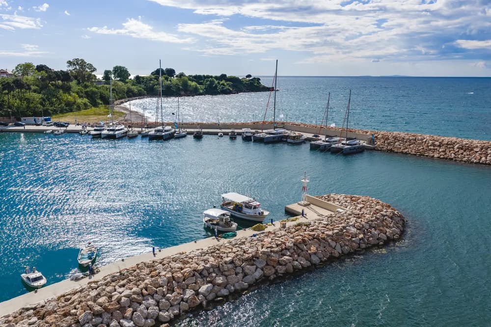 lefkas sailing in the south ionian