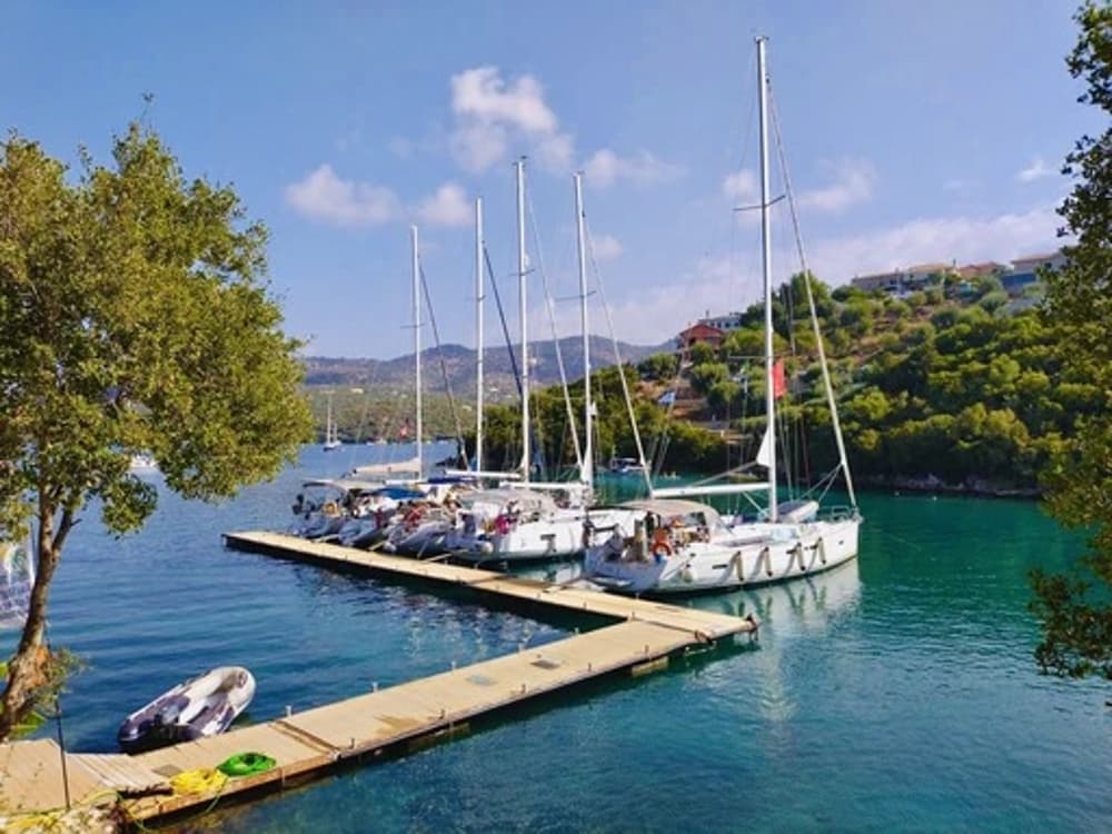 stern to mooring