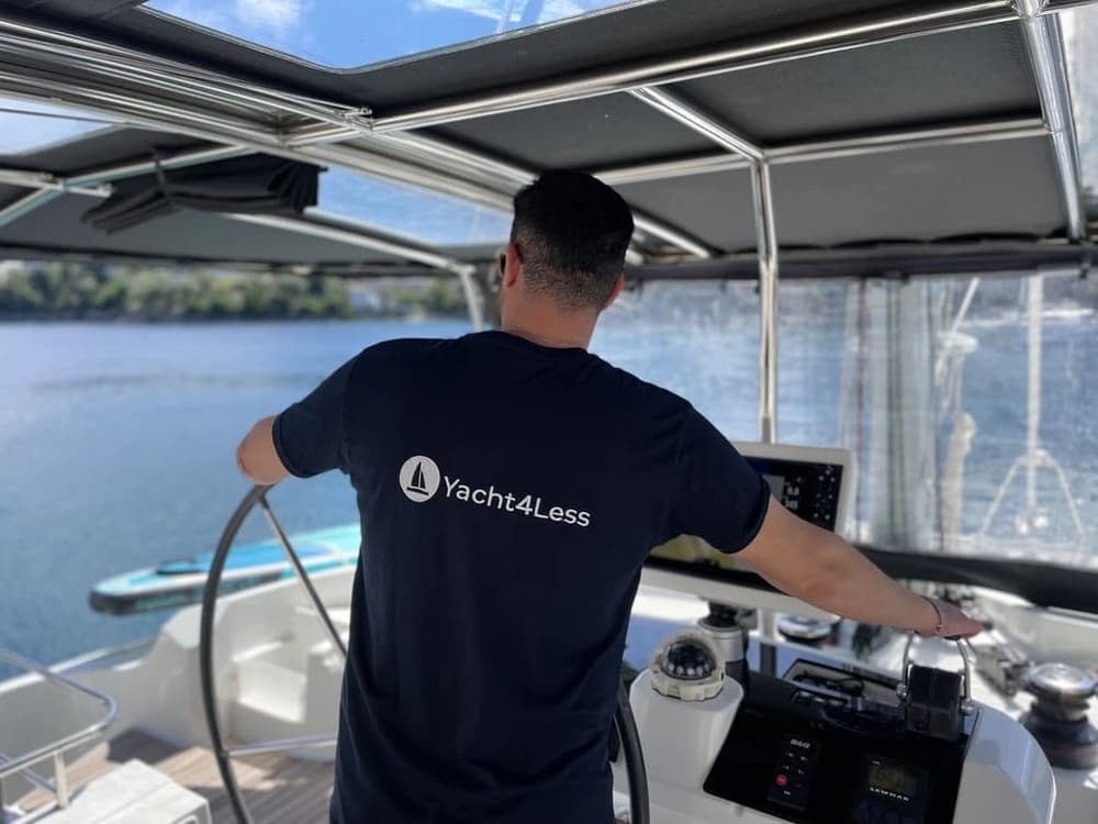 what is a skippered catamaran charter?