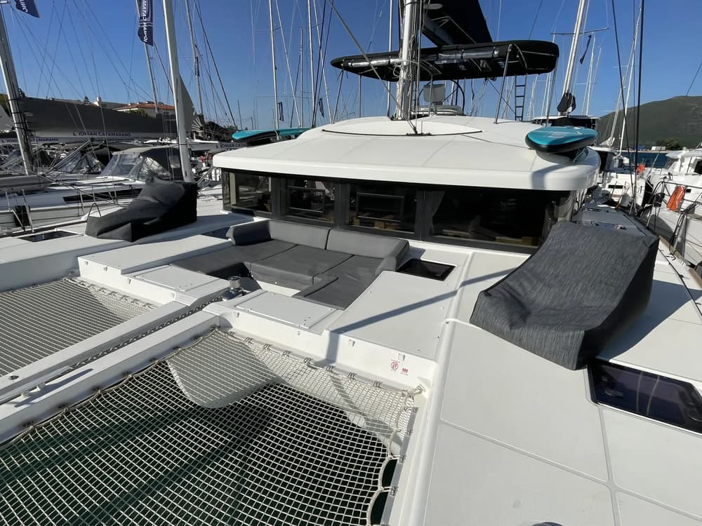 best catamaran brands 2026