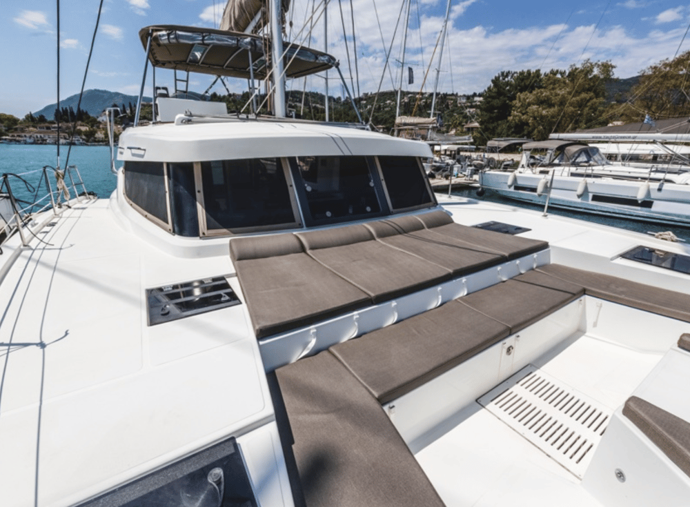 Bali Catspace: Exterior Features and Solid Foredeck