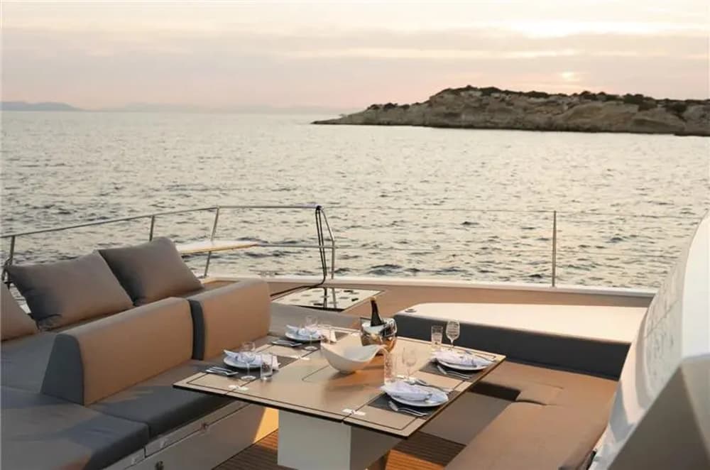 bali 5.8 for charter