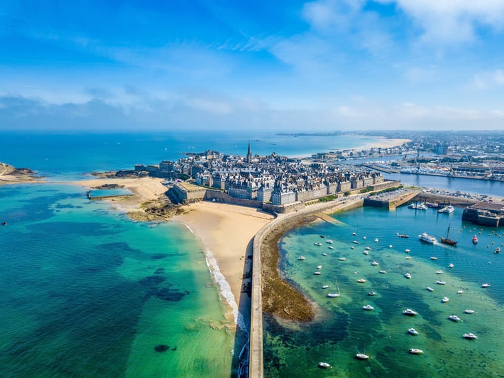 Sailing holidays Brittany, France