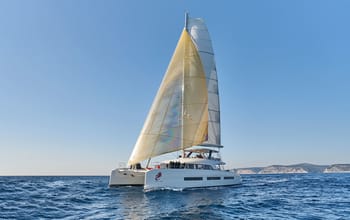 Lagoon 77 | Adriatic Dragon