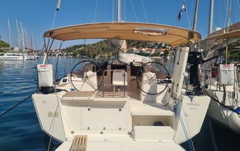 Sailboat DRONGO  charter rental in Croatia | Yacht4Less