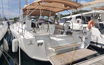 Sailboat KLEE  charter rental in Caribbean | Yacht4Less