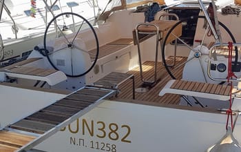 Sun 382