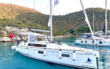 Sail Lyra