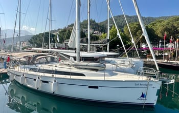 Sail Betelgeuse