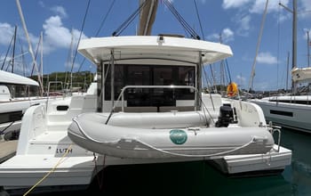 Catamaran LUTH charter rental in Mexico | Yacht4Less