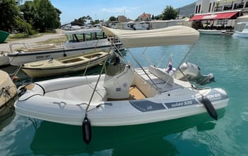 JokerBoat Wilde