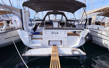 Ava