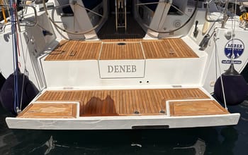 Deneb