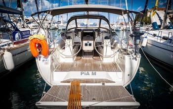 Pia M