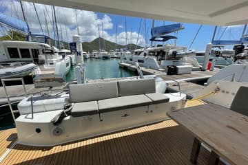 Catamaran Jaxnjoe com available for yacht charter in BVI | Yacht4Less