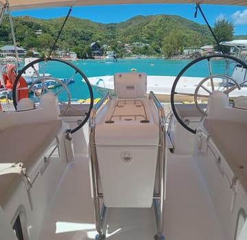 Sailboat OFFENBACH available for yacht charter in Seychelles | Yacht4Less