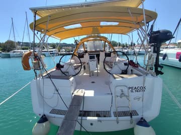 Sailboat PEACOK charter rental in Greece | Yacht4Less