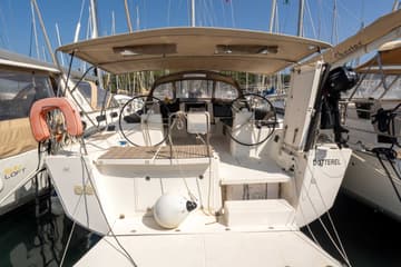 Sailboat DOTTEREL  charter rental in France | Yacht4Less