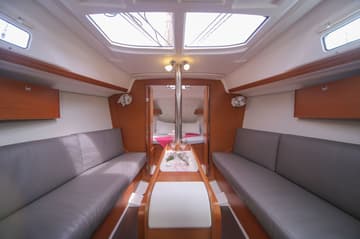 Best Price for a Sailboat UNION  rental in Croatia | Yacht4Less