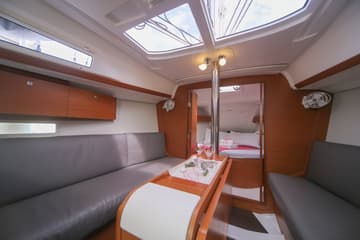 Sailboat UNION  available for yacht charter in Croatia | Yacht4Less