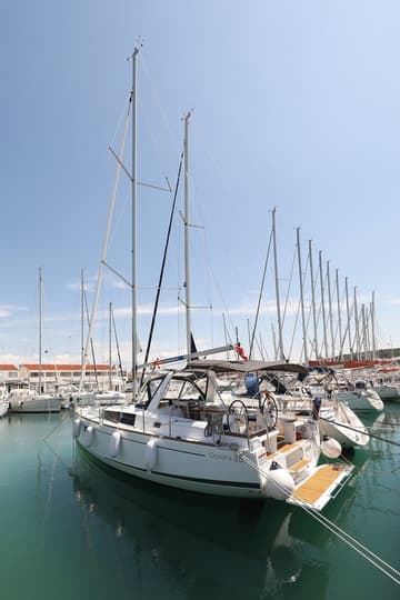 Best Price for a Sailboat Aris rental in Croatia | Yacht4Less