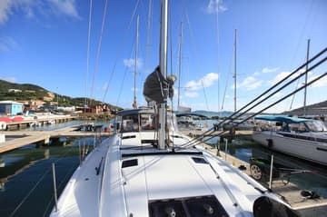 Sailboat Silvergirl available for yacht charter in BVI | Yacht4Less