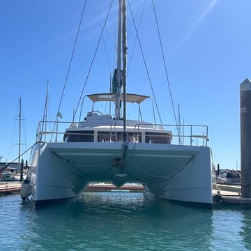 Catamaran SINATRA  available for yacht charter in Australia | Yacht4Less