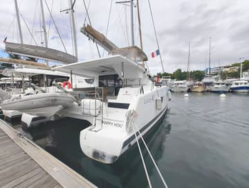 Catamaran HAPPY HOUR  charter rental in Caribbean | Yacht4Less