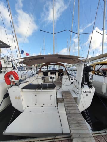 Sailboat ALBATROSS  charter rental in Caribbean | Yacht4Less