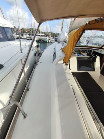 Sailboat ALBATROSS  available for yacht charter in Caribbean | Yacht4Less