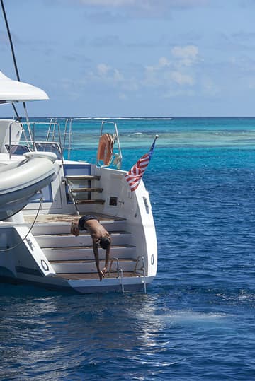 Catamaran DREAM MOOREA  available for yacht charter in French Polynesia | Yacht4Less