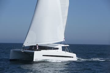Catamaran MULAKU  available for yacht charter in French Polynesia | Yacht4Less