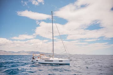 Sailboat Jason charter rental in Greece | Yacht4Less