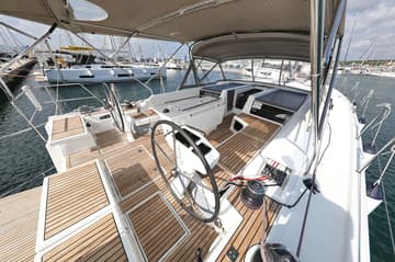 Sailboat Jupiter available for yacht charter in Croatia | Yacht4Less