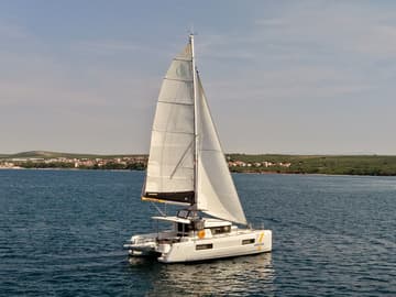 Best Price for a Catamaran Venus rental in Croatia | Yacht4Less
