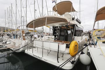 Best Price for a Motorboat Running Gag I rental in Croatia | Yacht4Less