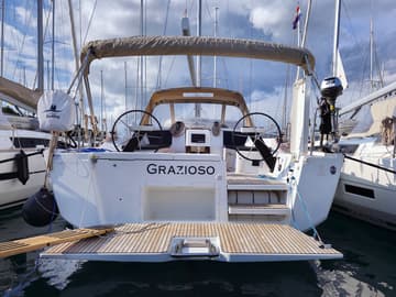 Sailboat Grazioso charter rental in Croatia | Yacht4Less