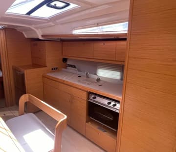 Best Price for a Sailboat Blue Moon II rental in Greece | Yacht4Less