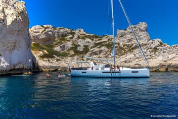 Best Price for a Sailboat PYROLE rental in BVI | Yacht4Less