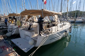 Best Price for a Sailboat TITI LOLO III  rental in France | Yacht4Less