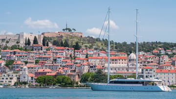 Luxury Yacht M/S Aurum Sky available for yacht charter in Croatia | Yacht4Less